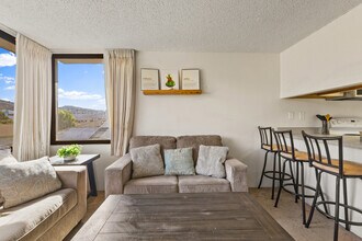 909 Coolidge St in Honolulu, HI - Building Photo - Building Photo