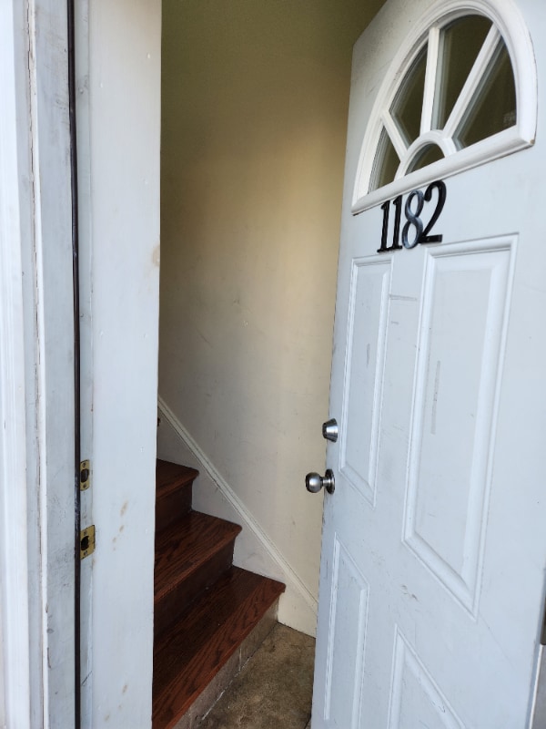 1182 Stuyvesant Ave.