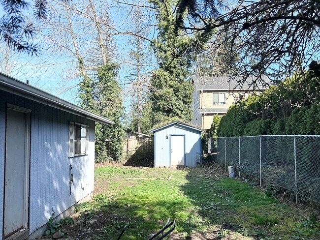 property at 990 NW Angeline Ave