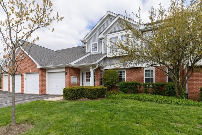 property at 1412 W Crane St
