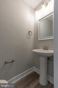 140 W Huntingdon St photo'