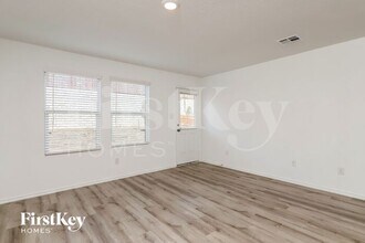 5413 Basil Chase in Converse, TX - Building Photo - Building Photo