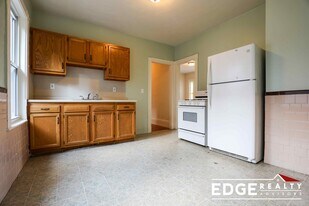 548 Washington St, Unit 3 in Boston, MA - Building Photo