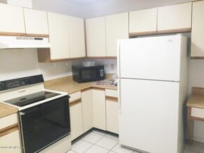 9349 Arbolita Way in Jacksonville, FL - Building Photo - Building Photo