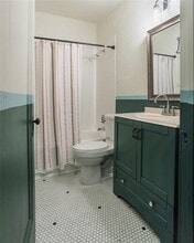 2700 NW 17th St in Oklahoma City, OK - Building Photo - Building Photo