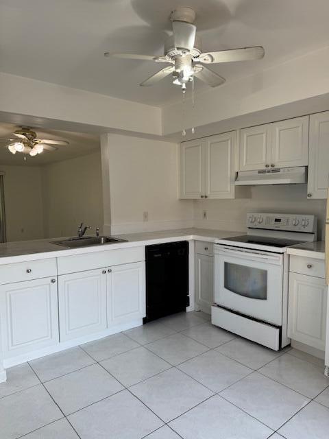 203 Lakeview Dr E in Royal Palm Beach, FL - Building Photo - Building Photo