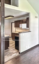 7210 Eunice Ave in Jennings, MO - Building Photo - Building Photo