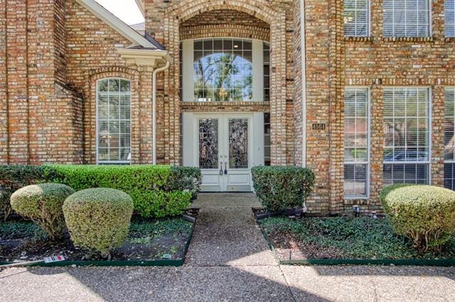 property at 4564 Hitching Post Ln