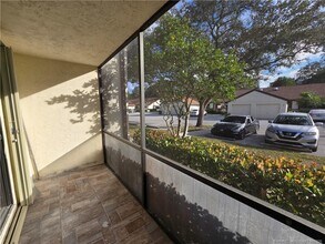 2114 SW Silver Pine Way in Palm City, FL - Building Photo - Building Photo