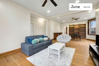 1521 N Springfield Ave in Chicago, IL - Foto de edificio - Building Photo