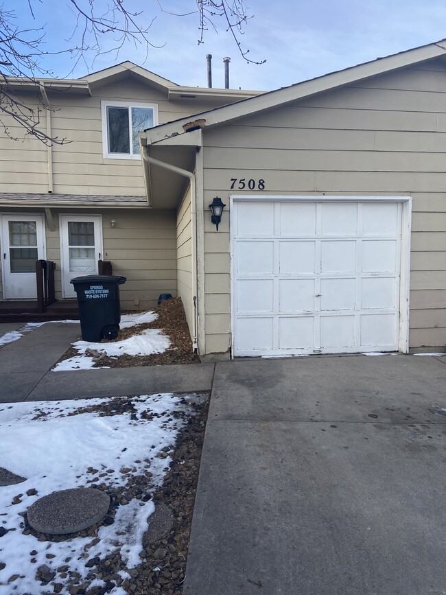 property at 7508 Banner Ct