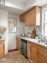 6 Trueman St in Brampton, ON - Building Photo - Building Photo