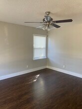 4947 Corrigan Dr in Dallas, TX - Building Photo - Building Photo