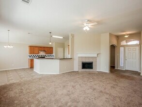 6428 Canyon Lake Dr in Dallas, TX - Building Photo - Building Photo