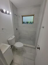 250 NE 58th St-Unit -250 in Miami, FL - Building Photo - Building Photo