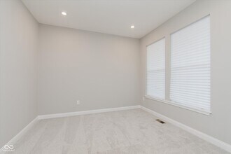 15099 Covebrook Ln in Fishers, IN - Building Photo - Building Photo