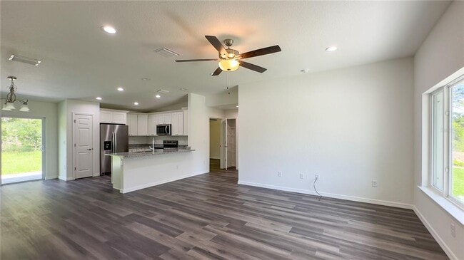 40 Fisher Way Trail in Ocklawaha, FL - Building Photo - Building Photo