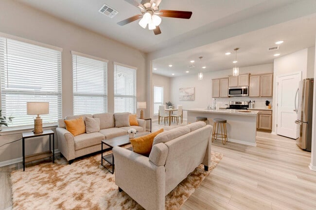 property at 624 Pipe Creek Dr
