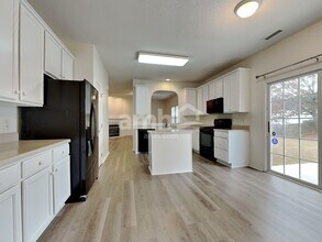 3040 Bethwicke Ct in Raleigh, NC - Building Photo - Building Photo