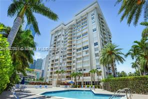 1420 Brickell Bay Dr, Unit 103 A in Miami, FL - Building Photo - Building Photo