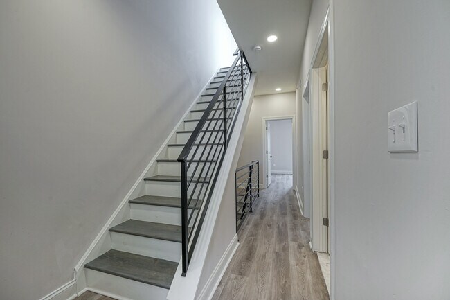 1739 N Gratz St in Philadelphia, PA - Building Photo - Building Photo