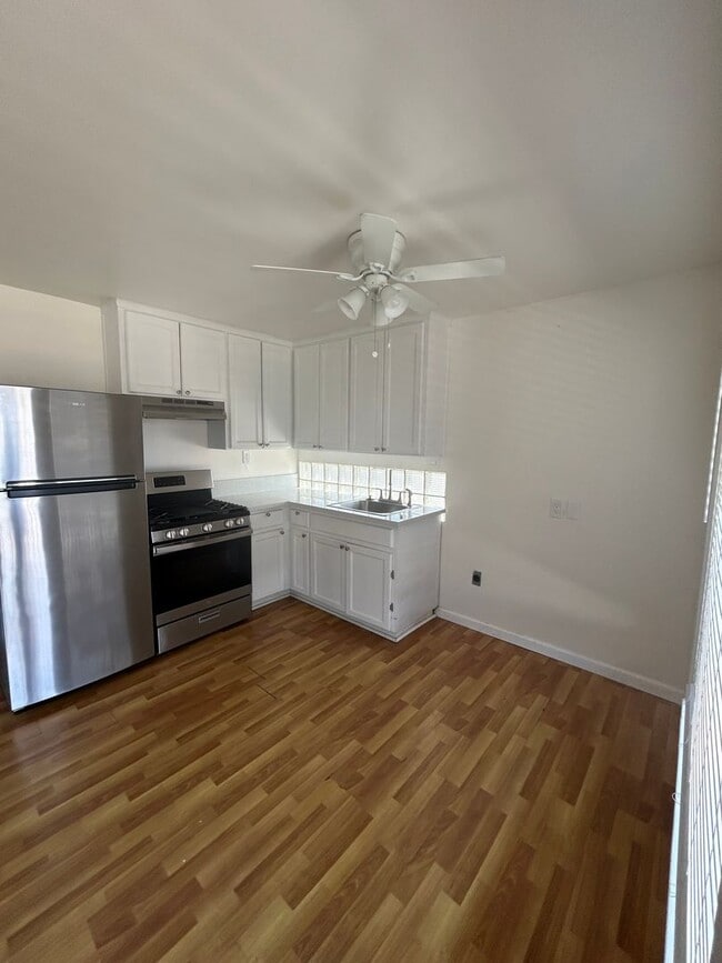 1130 Palm Ave in Imperial Beach, CA - Building Photo - Building Photo