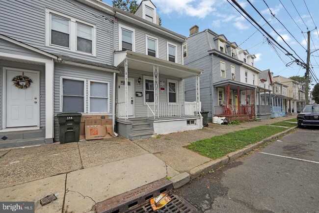 133 E Federal St in Burlington, NJ - Building Photo - Building Photo