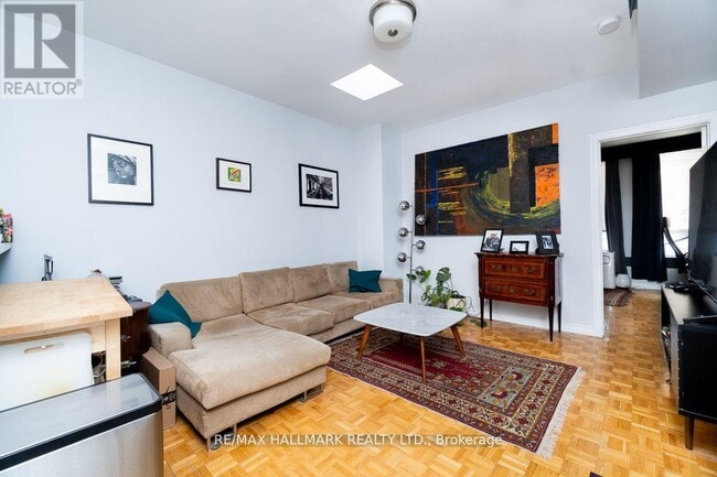 property at 804 Queen St E
