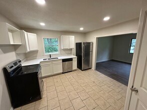 476 Mineral Rd in Memphis, TN - Building Photo - Building Photo