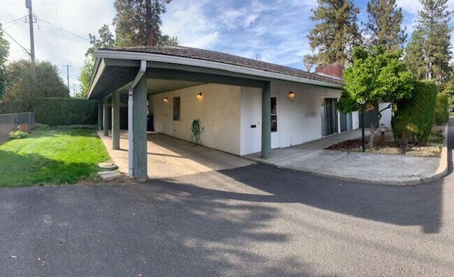 1222 E 29th Ave in Spokane, WA - Building Photo - Building Photo