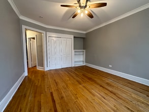 5901-5911 W Huron St in Chicago, IL - Foto de edificio - Building Photo