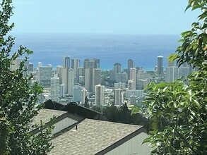 2635 Peter St, Unit B' in Honolulu, HI - Building Photo - Building Photo