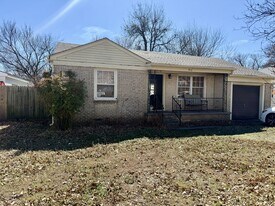 912 Garver St in Norman, OK - Building Photo
