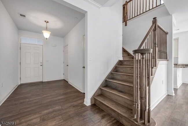 63 Autumn Way in Montvale, NJ - Building Photo - Building Photo