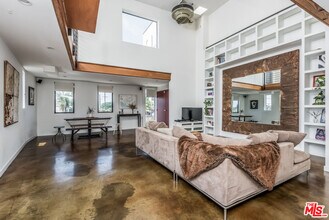 1113 Electric Ave in Los Angeles, CA - Building Photo - Building Photo