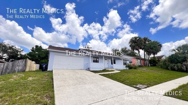 6421 Undine Way in Orlando, FL - Building Photo - Building Photo
