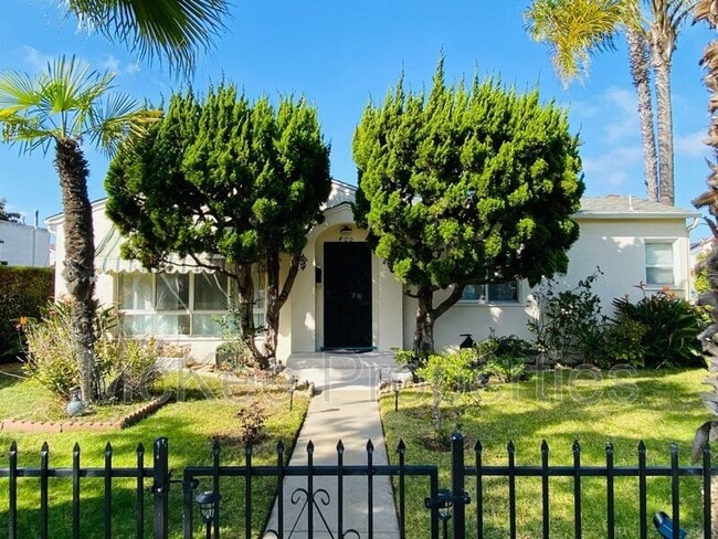 property at 400 H Ave