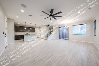 4215 S 58th Ln in Phoenix, AZ - Building Photo - Building Photo