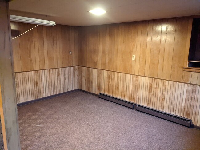 3711 Waukegan Rd-Unit -3 in McHenry, IL - Building Photo - Building Photo