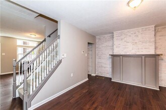 1013 Bradish St in Pittsburgh, PA - Building Photo - Building Photo