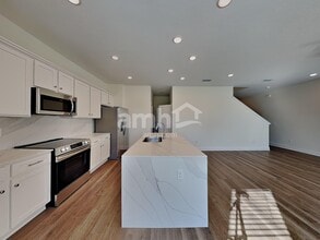 2531 Feather Crst Dr in St. Cloud, FL - Building Photo - Building Photo