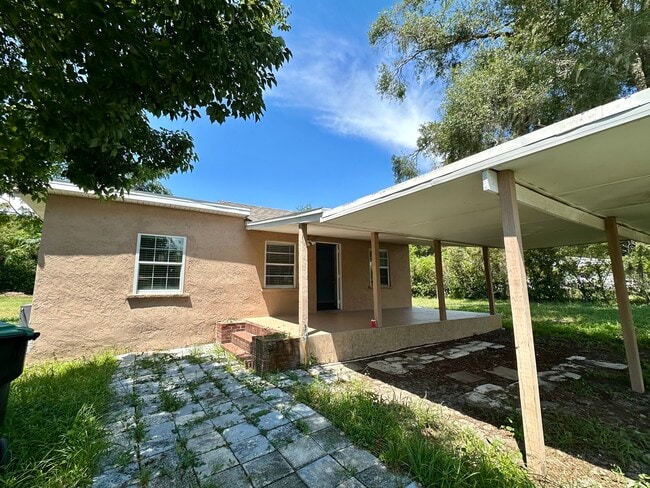 property at 2229 E Welch Rd