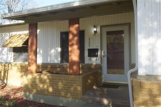 2121 N Hickory St in Sherman, TX - Building Photo - Building Photo