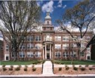 Rittenhouse School Apartments in Norristown, PA - Foto de edificio