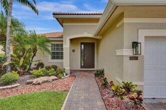 8490 Lyons Ranches Road in Boynton Beach, FL - Building Photo - Building Photo