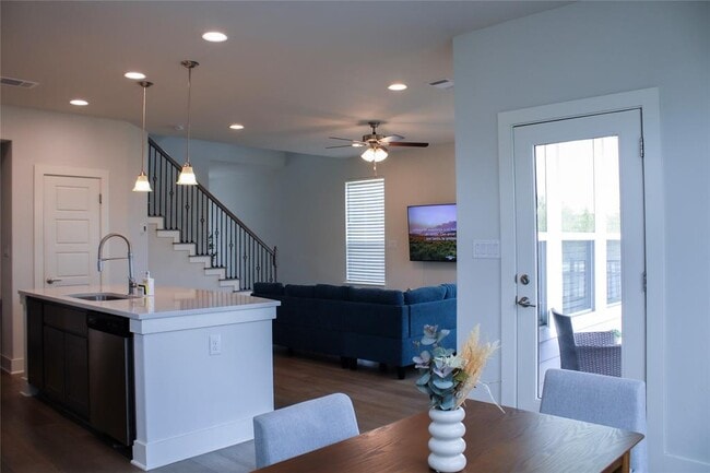 property at 1007 Harwell Loop