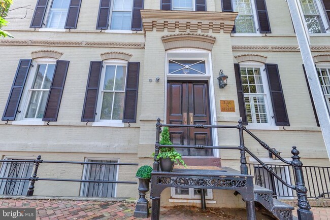 property at 3100 N St NW