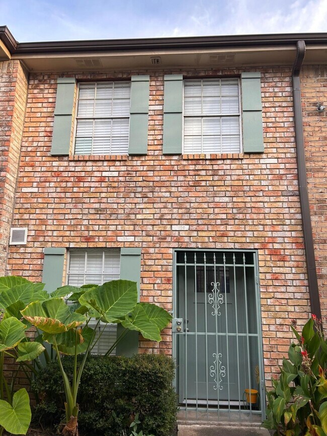 property at 1715 Moritz Dr