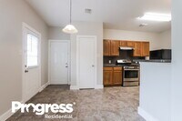 715 Remington Heights Dr photo'