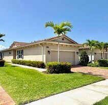 24040 SW Firenze Wy in Port St. Lucie, FL - Building Photo